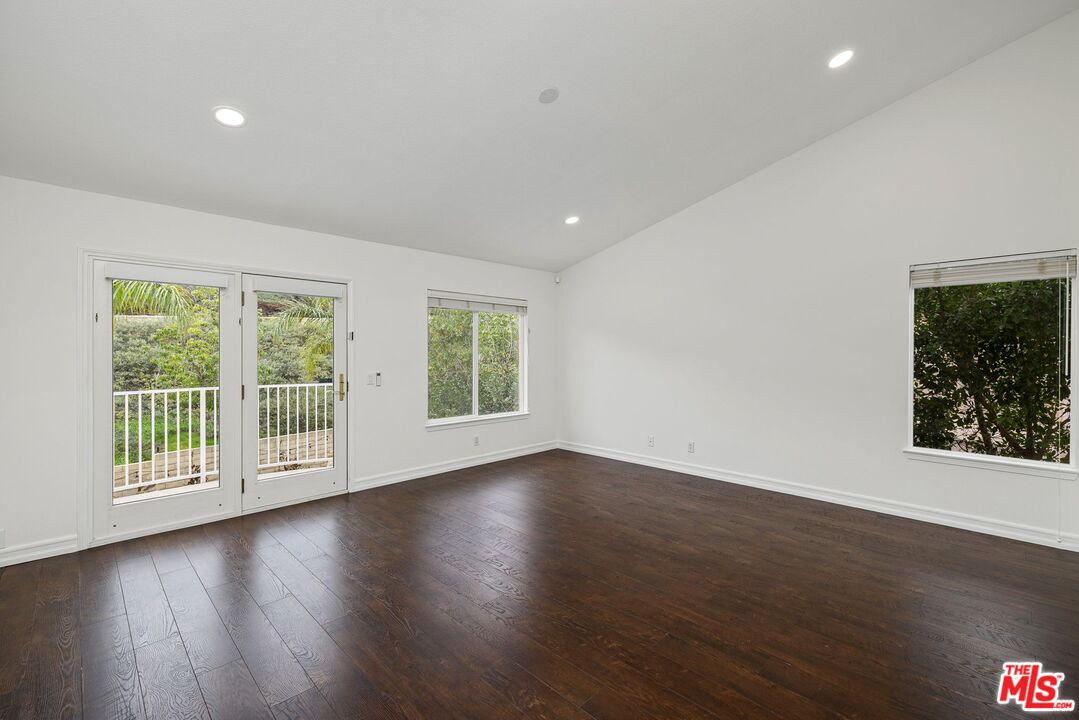 20250 Wynfreed Lane Porter Ranch, CA 91326 - Photo 25 of 56