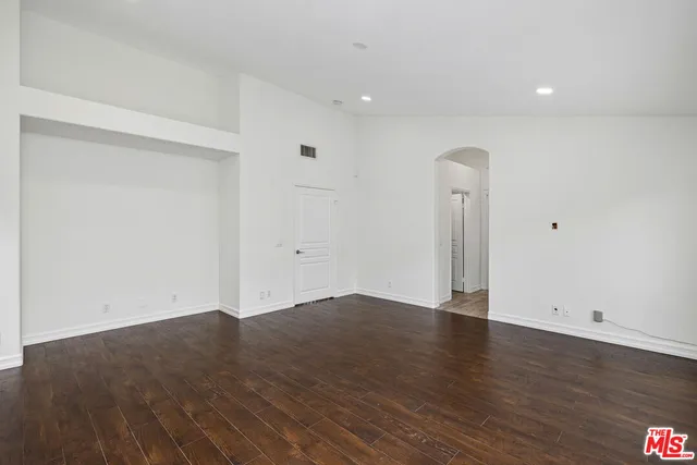 $1,690,000 | 20250 Wynfreed Lane, Porter Ranch, CA 91326