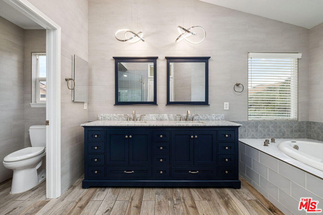 20250 Wynfreed Lane Porter Ranch, CA 91326 - Photo 27 of 56