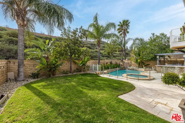 $1,549,000 | 20250 Wynfreed Lane, Porter Ranch, CA 91326