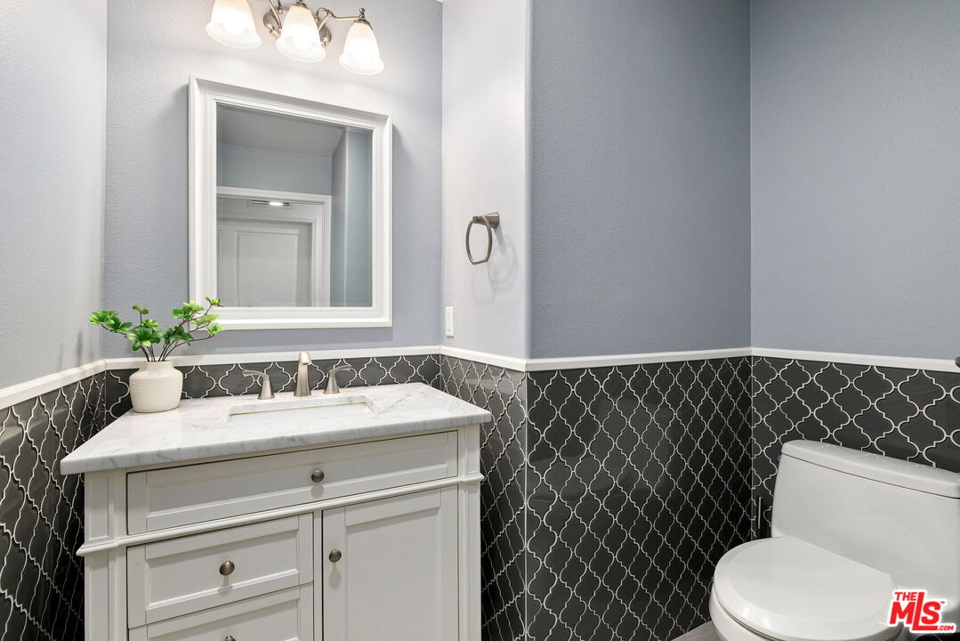 20250 Wynfreed Lane Porter Ranch, CA 91326 - Photo 47 of 56