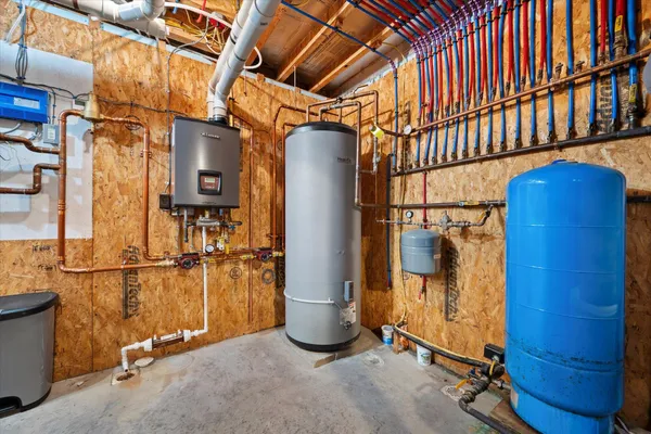 $1,595,000 | 172 Harford Point Road, Greenville Junction, ME 04442