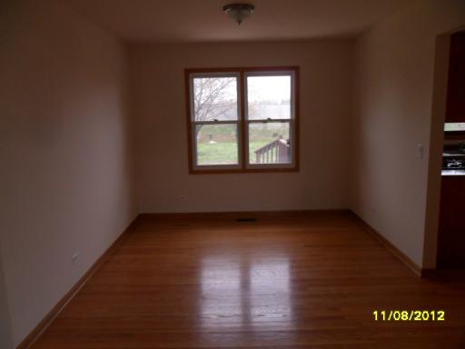 29-w062 Wagner Road Naperville, IL 60564 - Photo 3 of 13