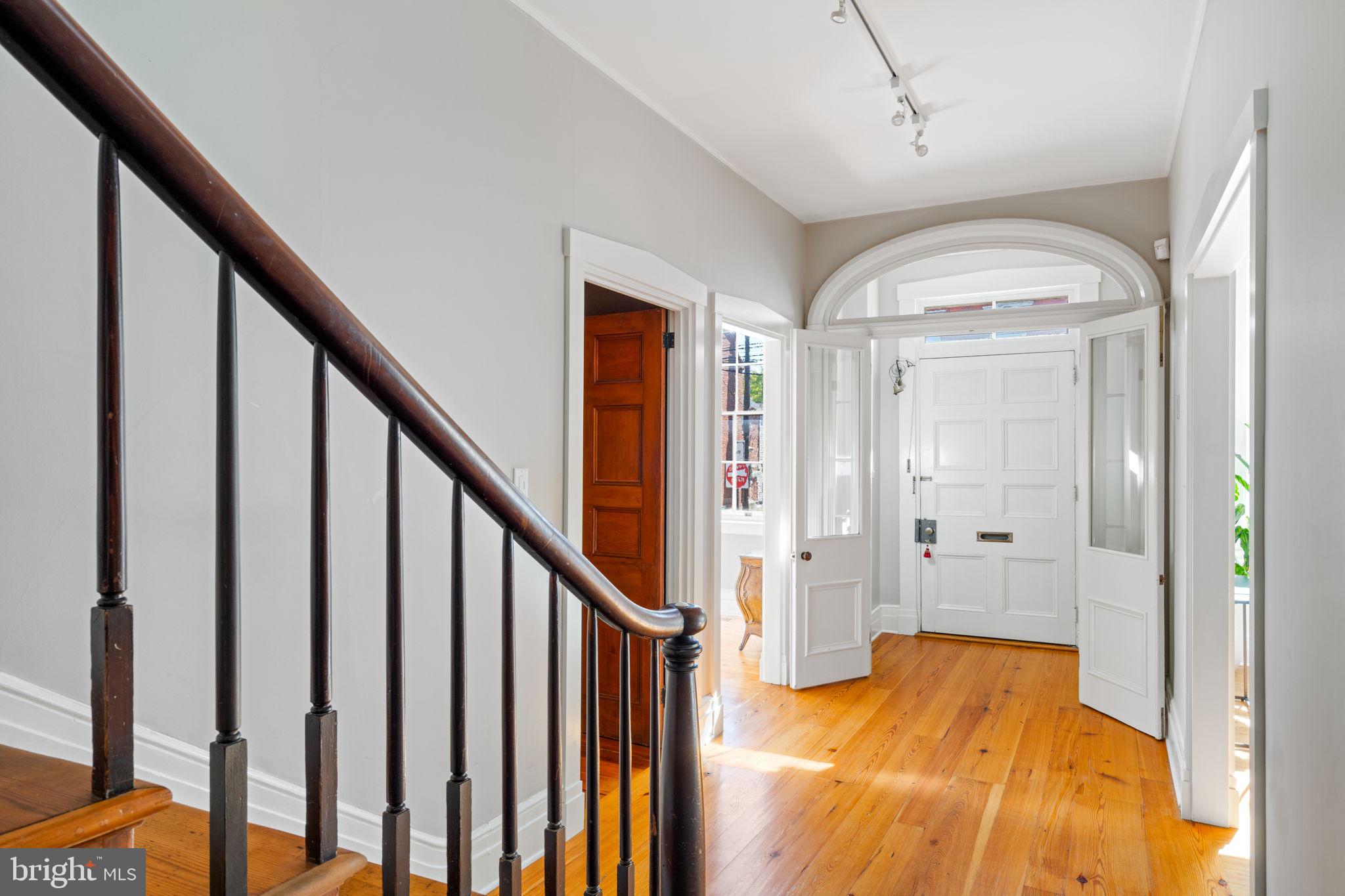 229 West Chestnut Street Lancaster, PA 17603 - Photo 16 of 80