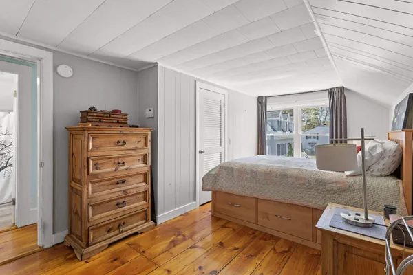 $449,900 | 71 Franklin Street, Derry, NH 03038