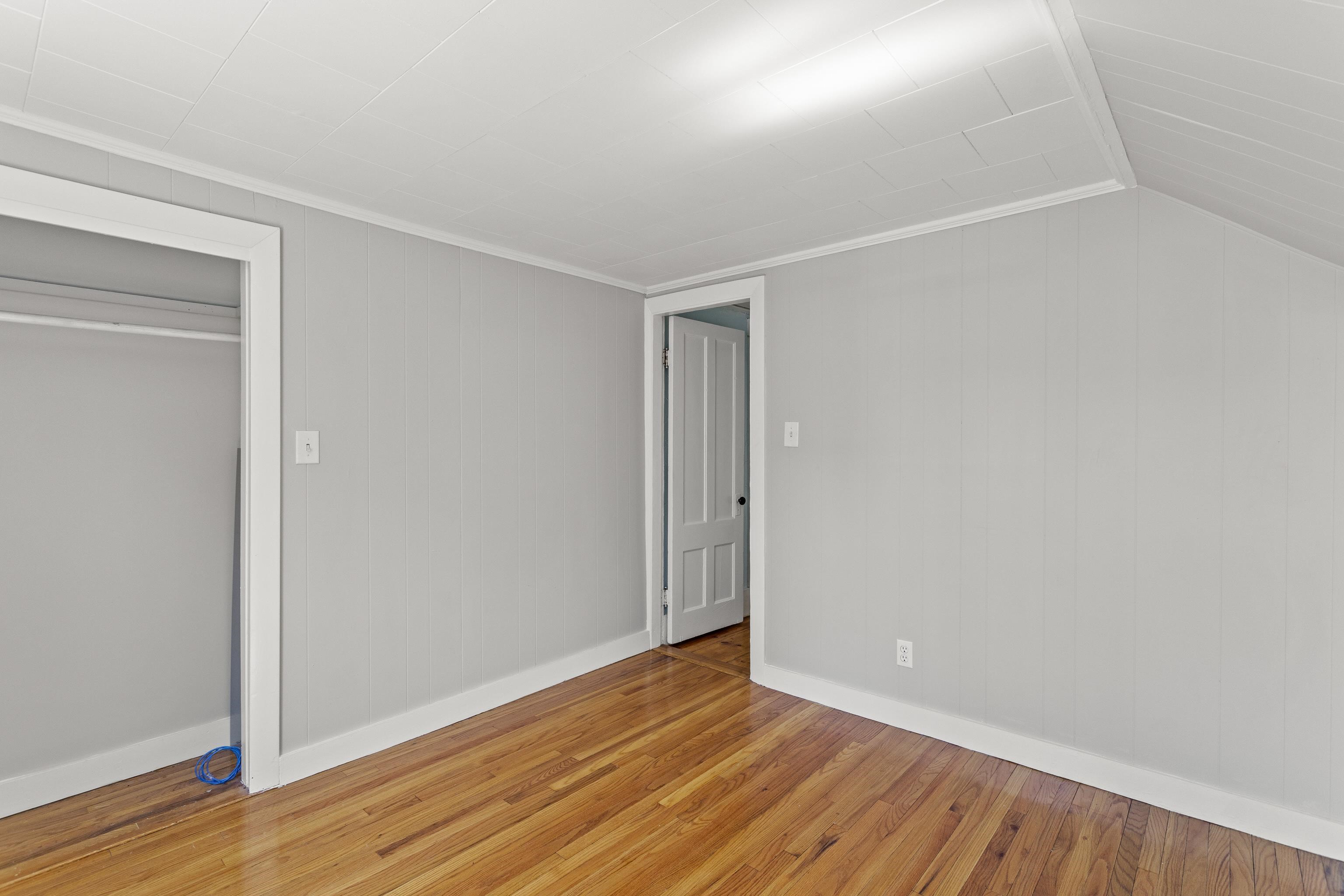 71 Franklin Street Derry, NH 03038 - Photo 28 of 59