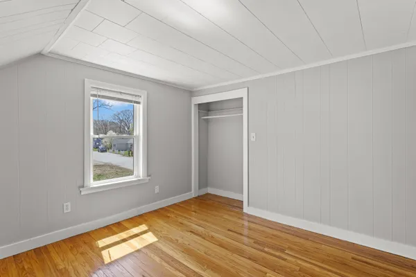 $449,900 | 71 Franklin Street, Derry, NH 03038