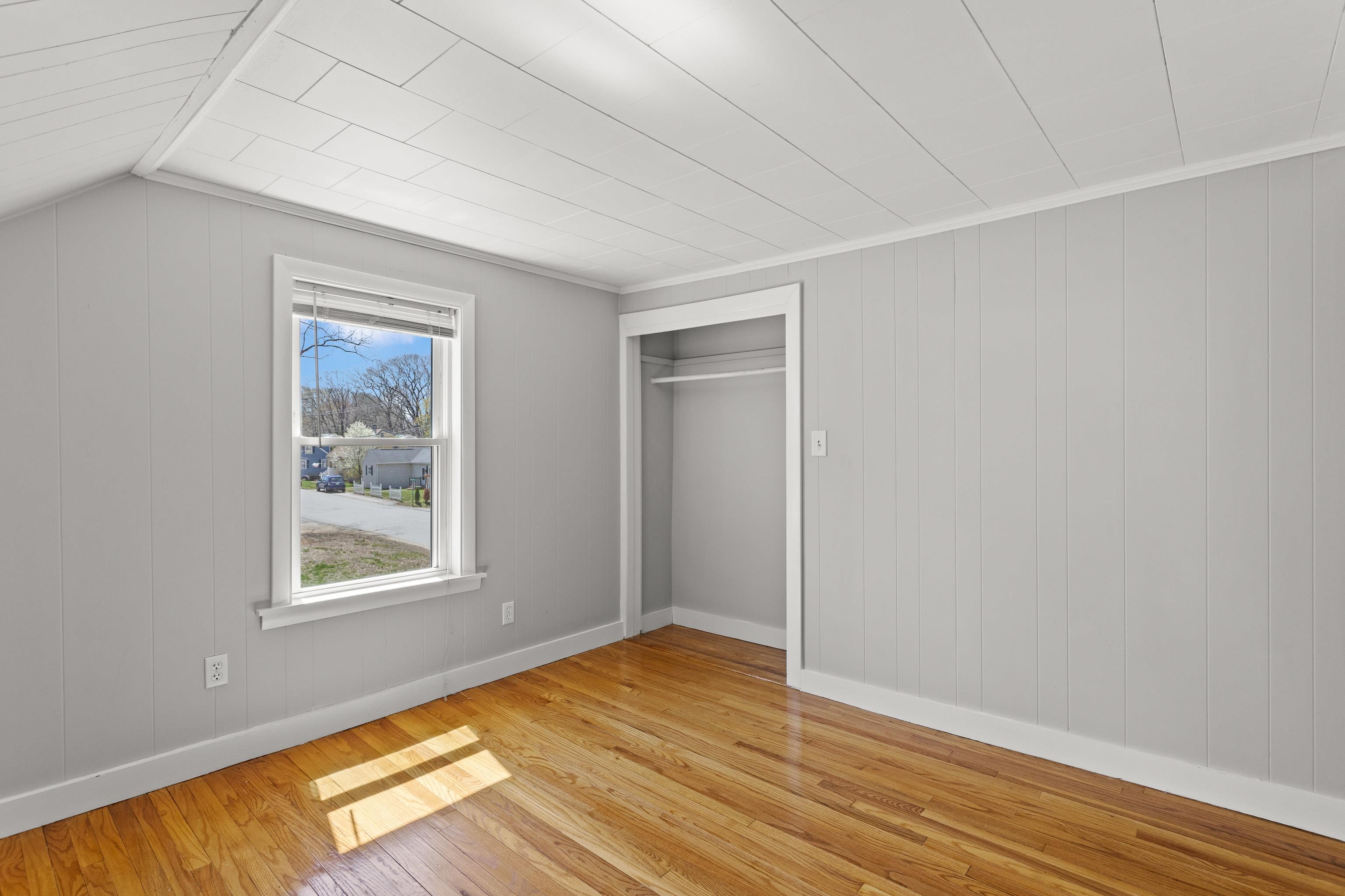 71 Franklin Street Derry, NH 03038 - Photo 29 of 59