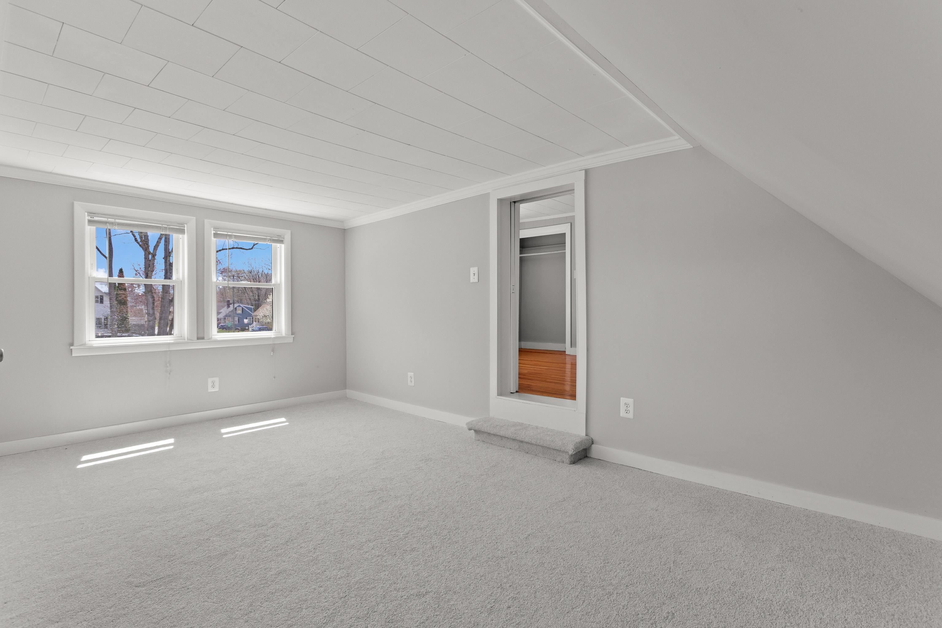 71 Franklin Street Derry, NH 03038 - Photo 33 of 59