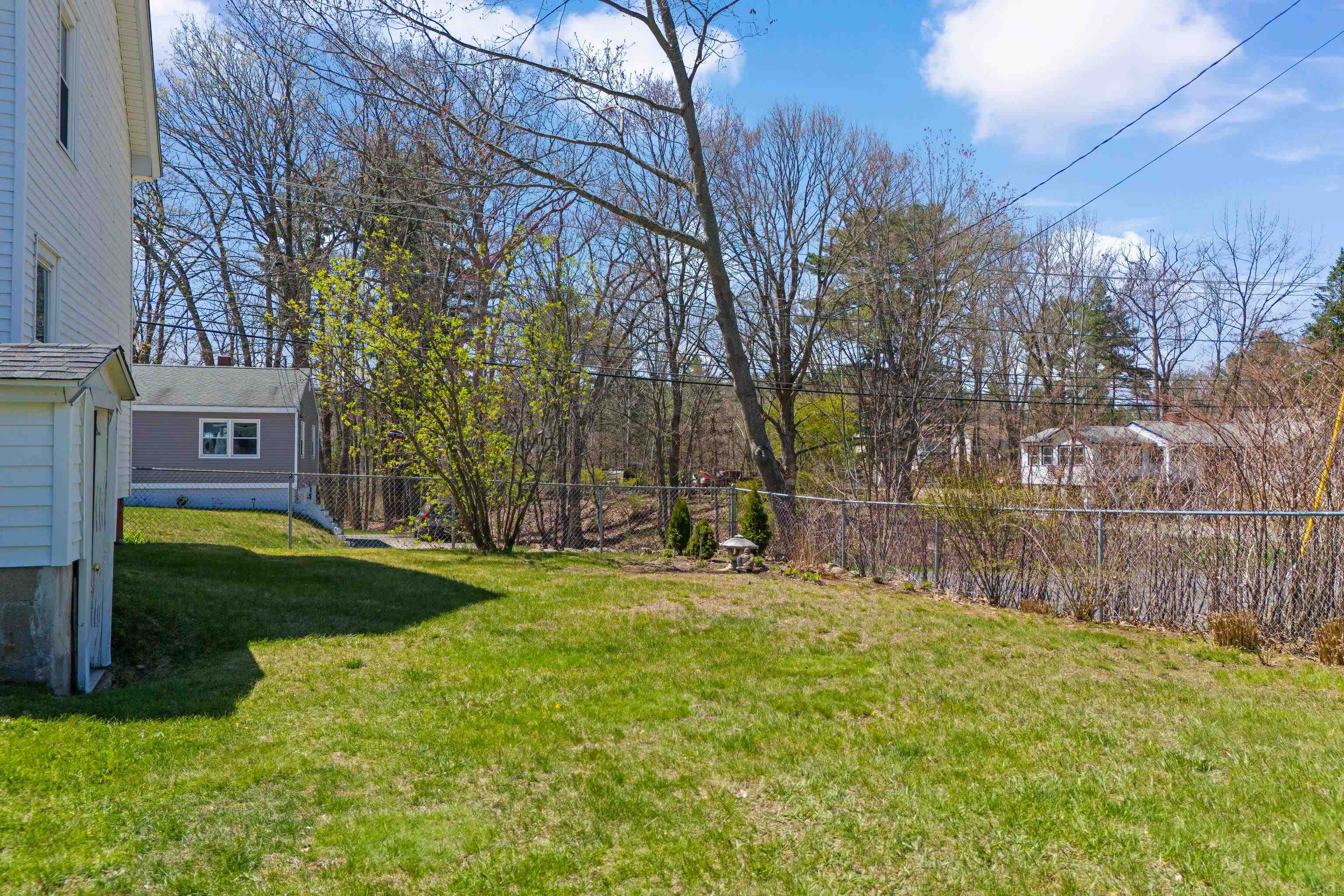 71 Franklin Street Derry, NH 03038 - Photo 50 of 59