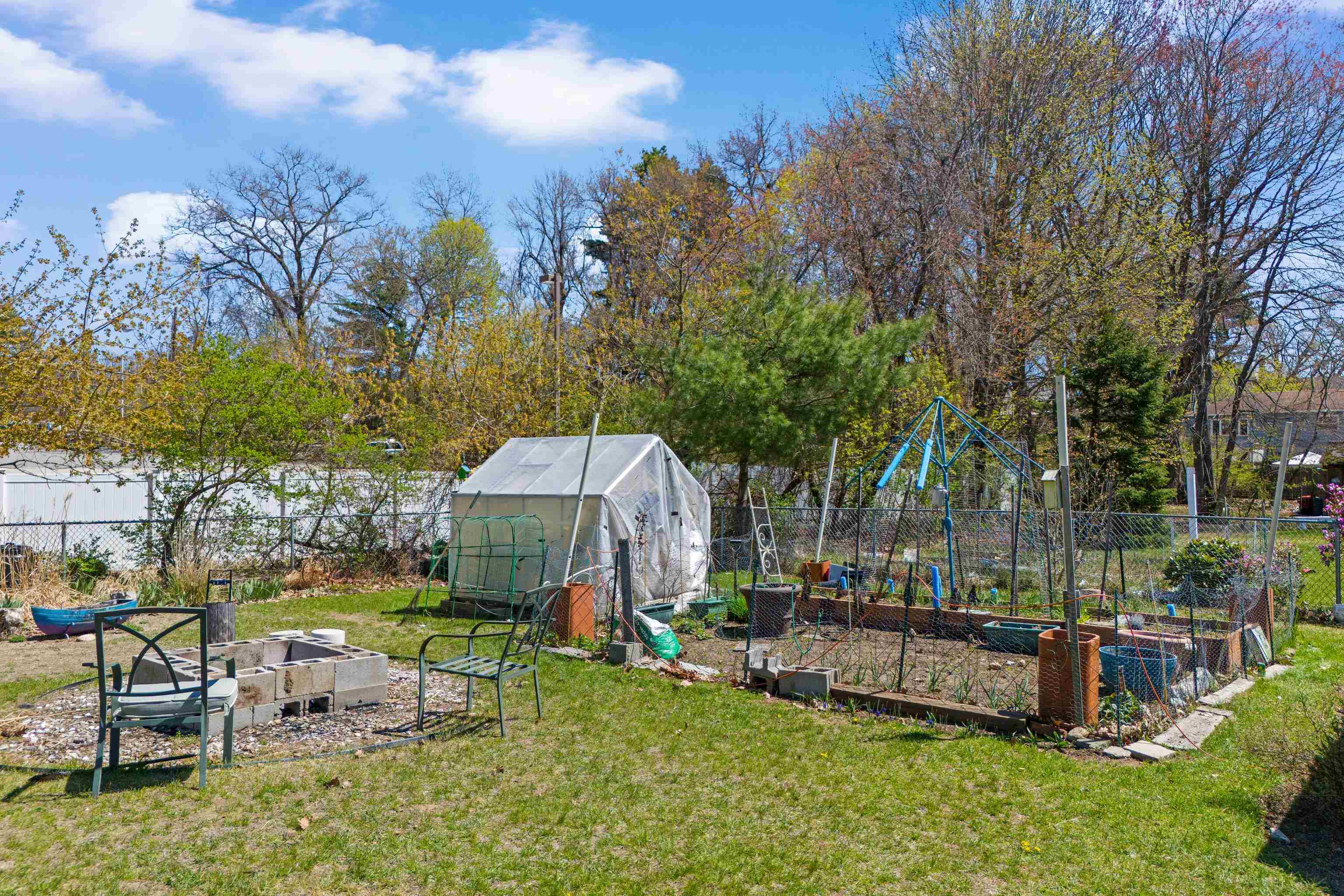 71 Franklin Street Derry, NH 03038 - Photo 53 of 59
