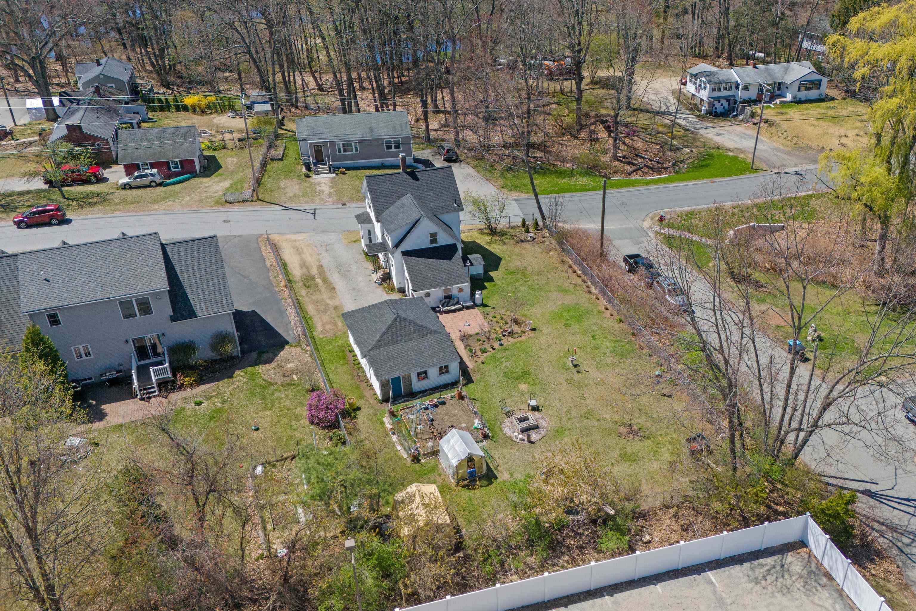71 Franklin Street Derry, NH 03038 - Photo 55 of 59