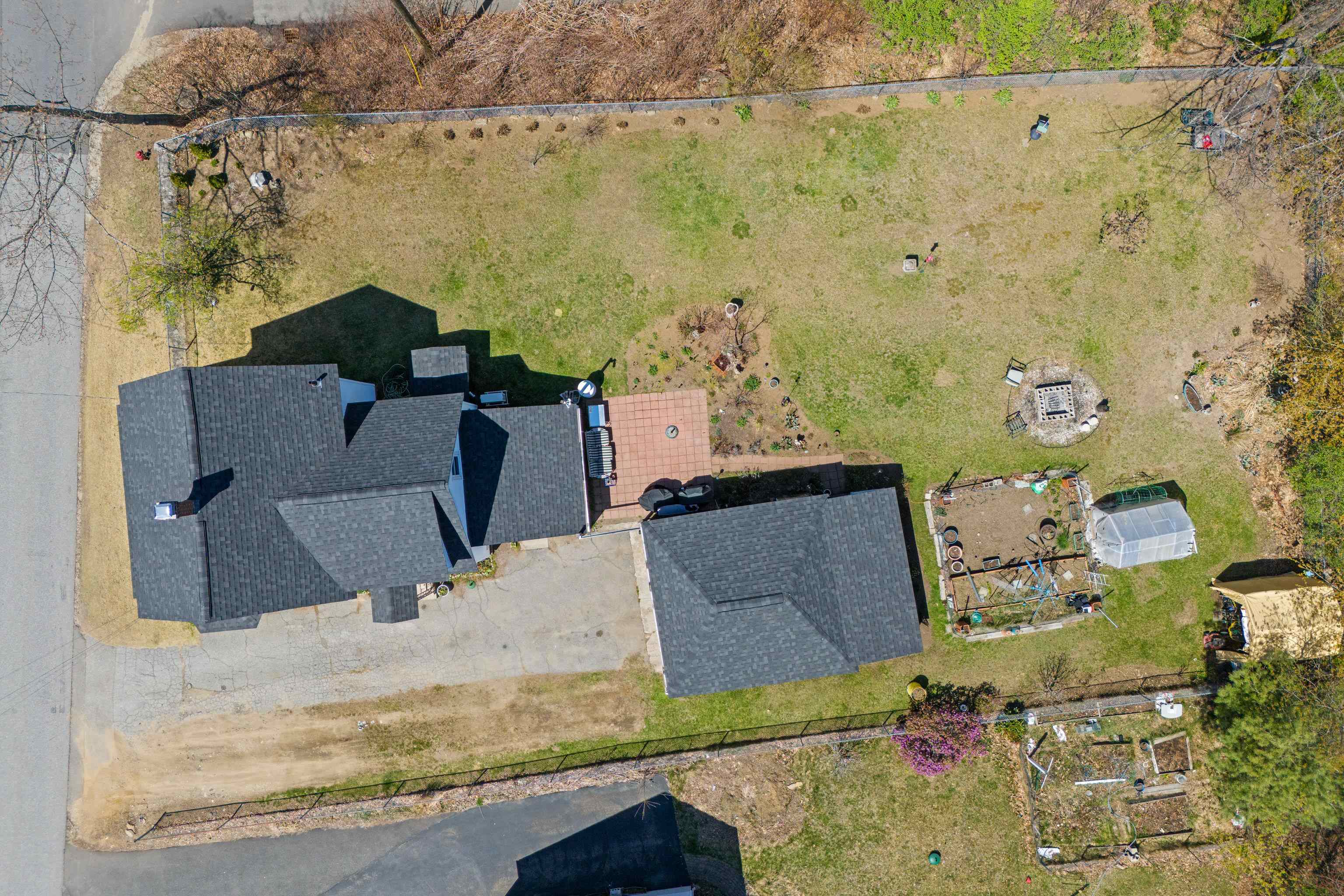 71 Franklin Street Derry, NH 03038 - Photo 56 of 59