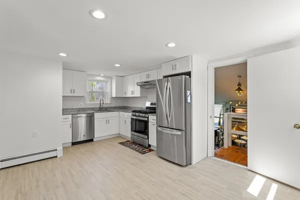 $449,900 | 71 Franklin Street, Derry, NH 03038