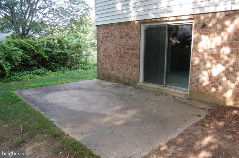 18916 Olney Mill Road Olney, MD 20832 - Photo 9 of 24 a view of a small space