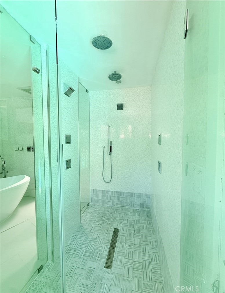 1801 Roscomare Road Los Angeles, CA 90077 - Photo 19 of 38