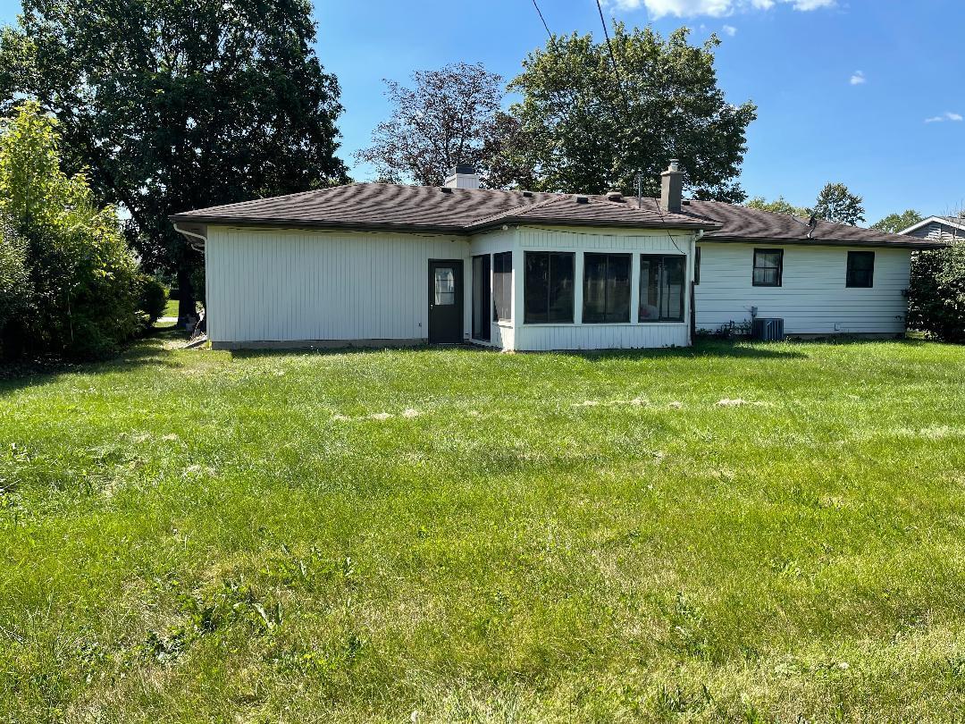 5225 Ann Hackley Road Fort Wayne, IN 46835 - Photo 2 of 16