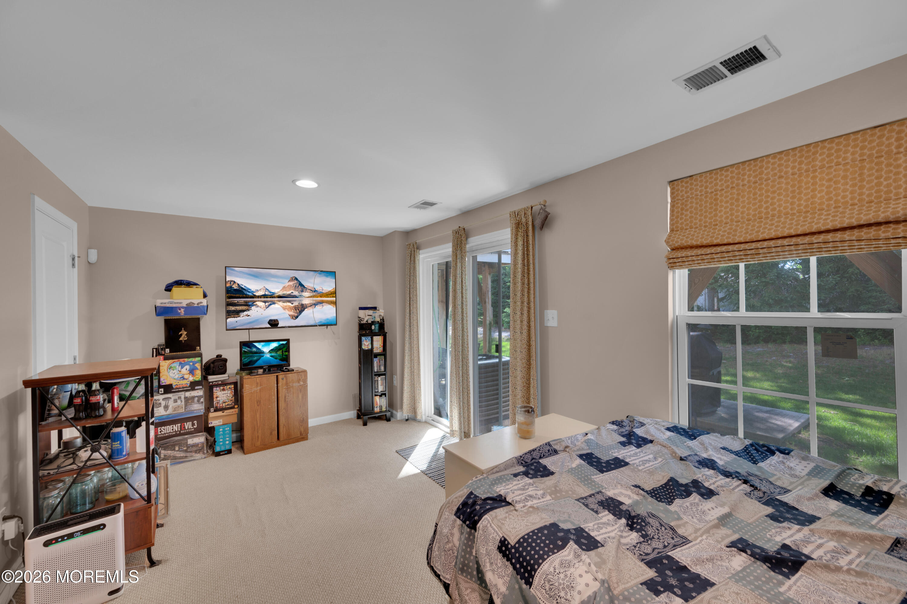 111 Spirit Way Brick, NJ 08723 - Photo 3 of 30 1st Floor 2