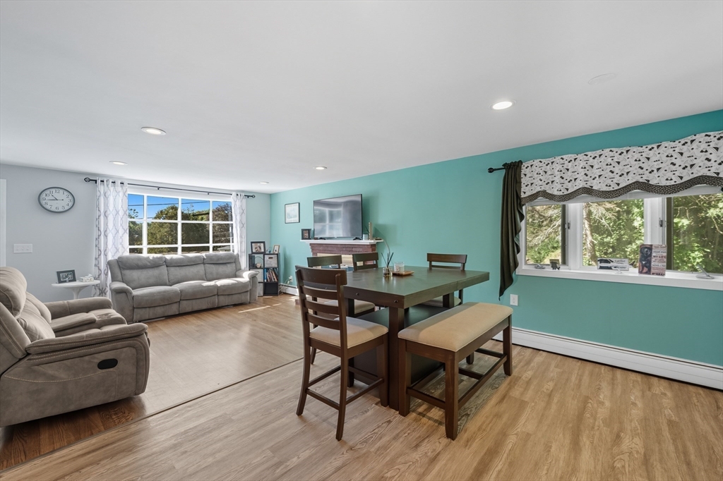 35 Oak Ridge Circle Lynn, MA 01904 - Photo 10 of 37 a living room with furniture and a window