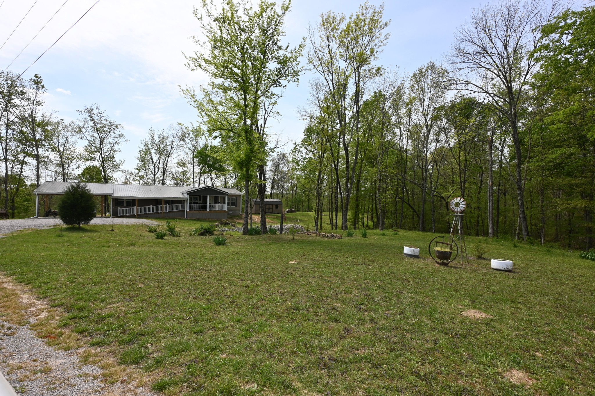 293 Horseshoe Bend Road Linden, TN 37096 - Photo 2 of 39