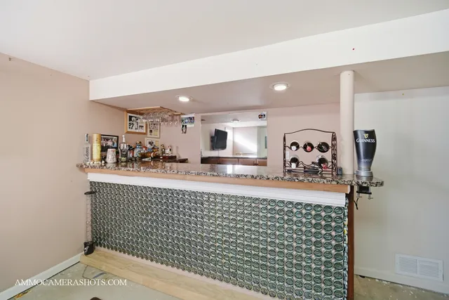 $474,900 | 817 Woodland Hills Road, Batavia, IL 60510