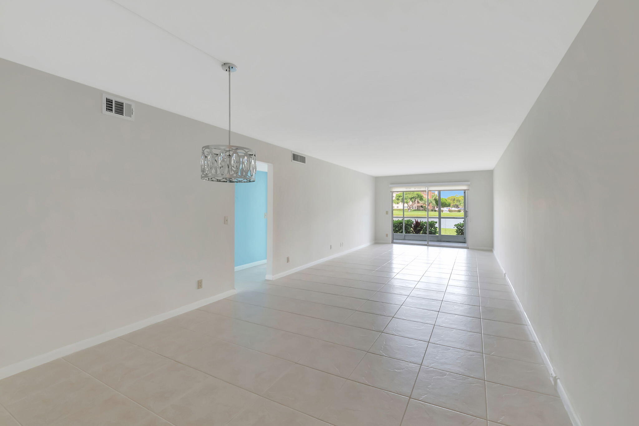 1038 Lincoln B Boca Raton, FL 33434 - Photo 5 of 51 1038 Lincoln B