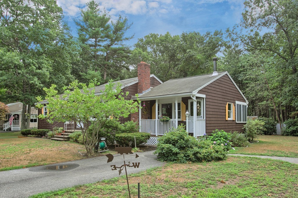 21 Easement Road Tewksbury, MA 01876 - Photo 3 of 29 Gallery Image 3