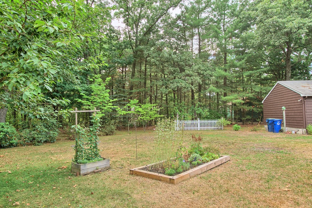 21 Easement Road Tewksbury, MA 01876 - Photo 7 of 29 Gallery Image 7