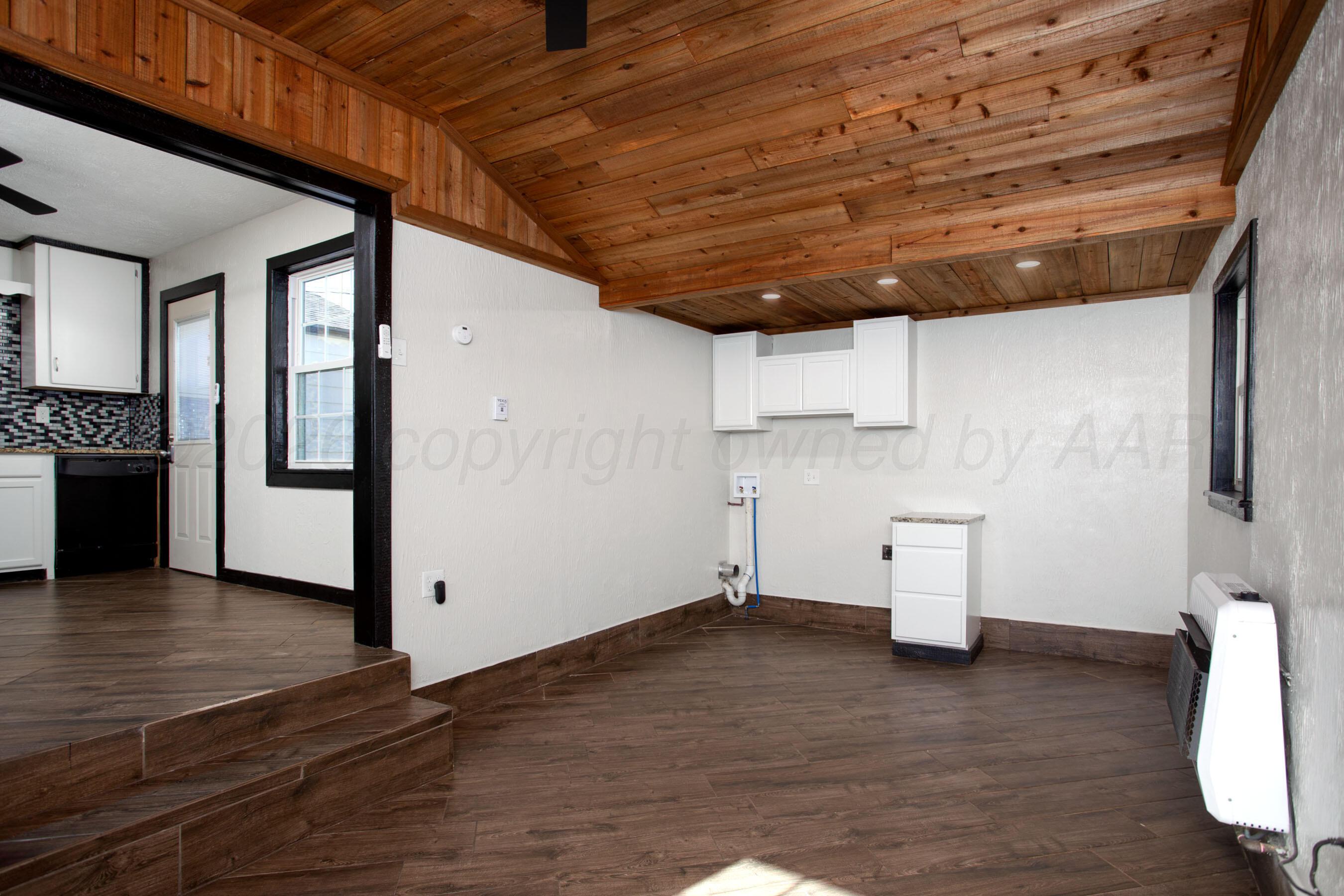 4612 Cline Road Amarillo, TX 79110 - Photo 19 of 40 Bonus Room