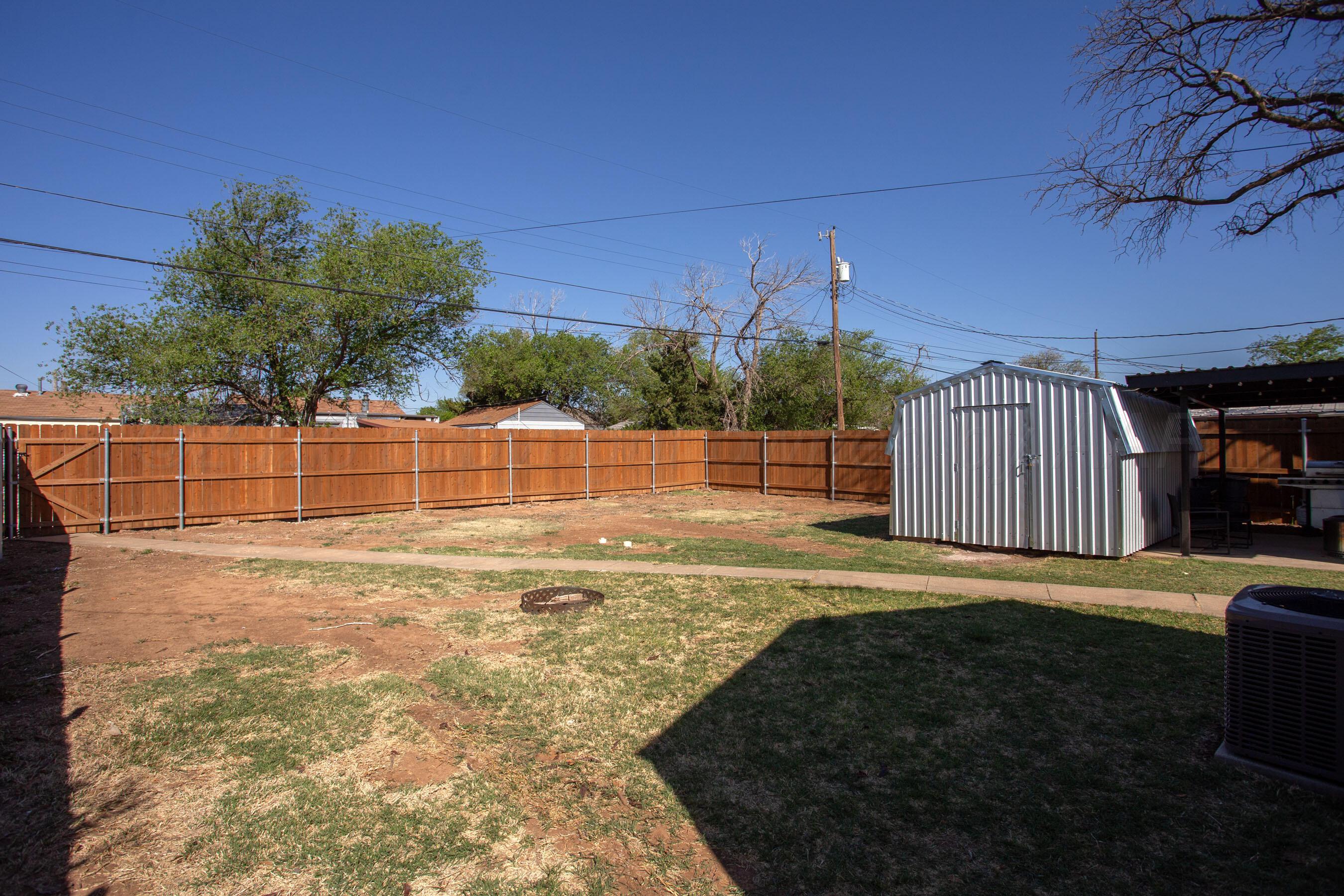 4612 Cline Road Amarillo, TX 79110 - Photo 31 of 40 Back Yard