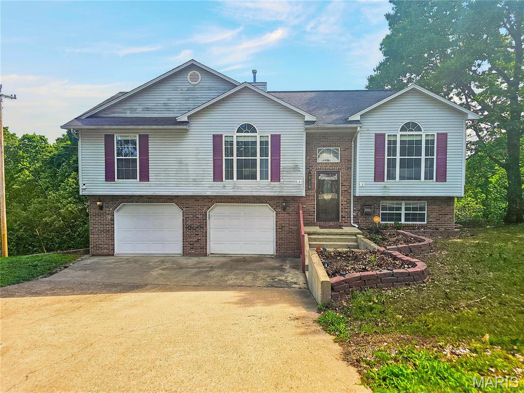 110 Sawmill Road St. Robert, MO 65584 - Photo 3 of 35