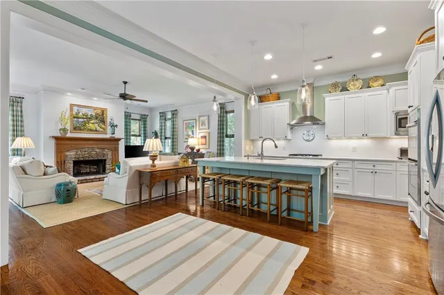 $1,195,000 | 9032 Selborne Lane, Chattahoochee Hills, GA 30268