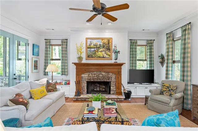 $1,195,000 | 9032 Selborne Lane, Chattahoochee Hills, GA 30268