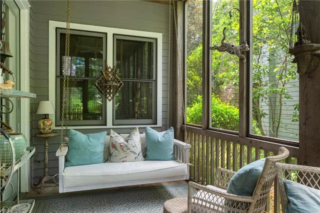 $1,195,000 | 9032 Selborne Lane, Chattahoochee Hills, GA 30268