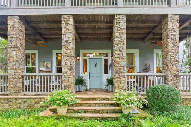 $1,195,000 | 9032 Selborne Lane, Chattahoochee Hills, GA 30268