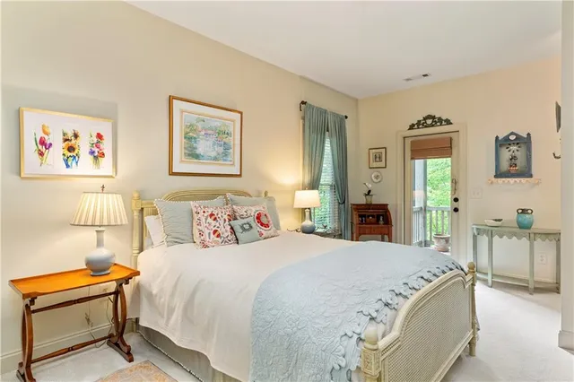 $1,195,000 | 9032 Selborne Lane, Chattahoochee Hills, GA 30268