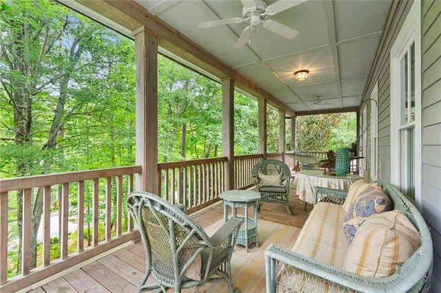 $1,195,000 | 9032 Selborne Lane, Chattahoochee Hills, GA 30268