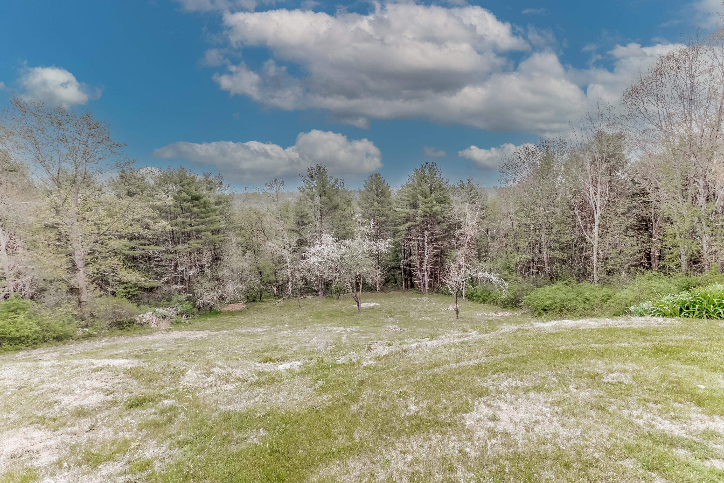 97 Middle Road Cumberland Center, ME 04021 - Photo 33 of 37 20220516AV-71072