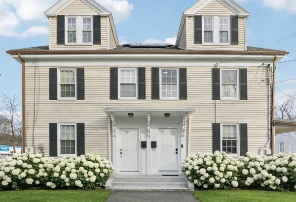 $2,950 | 39 Forest Street, Unit 39, Arlington, MA 02476