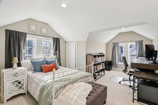 $2,950 | 39 Forest Street, Unit 39, Arlington, MA 02476