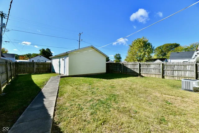 $135,900 | 423 East 37th Street, Anderson, IN 46013