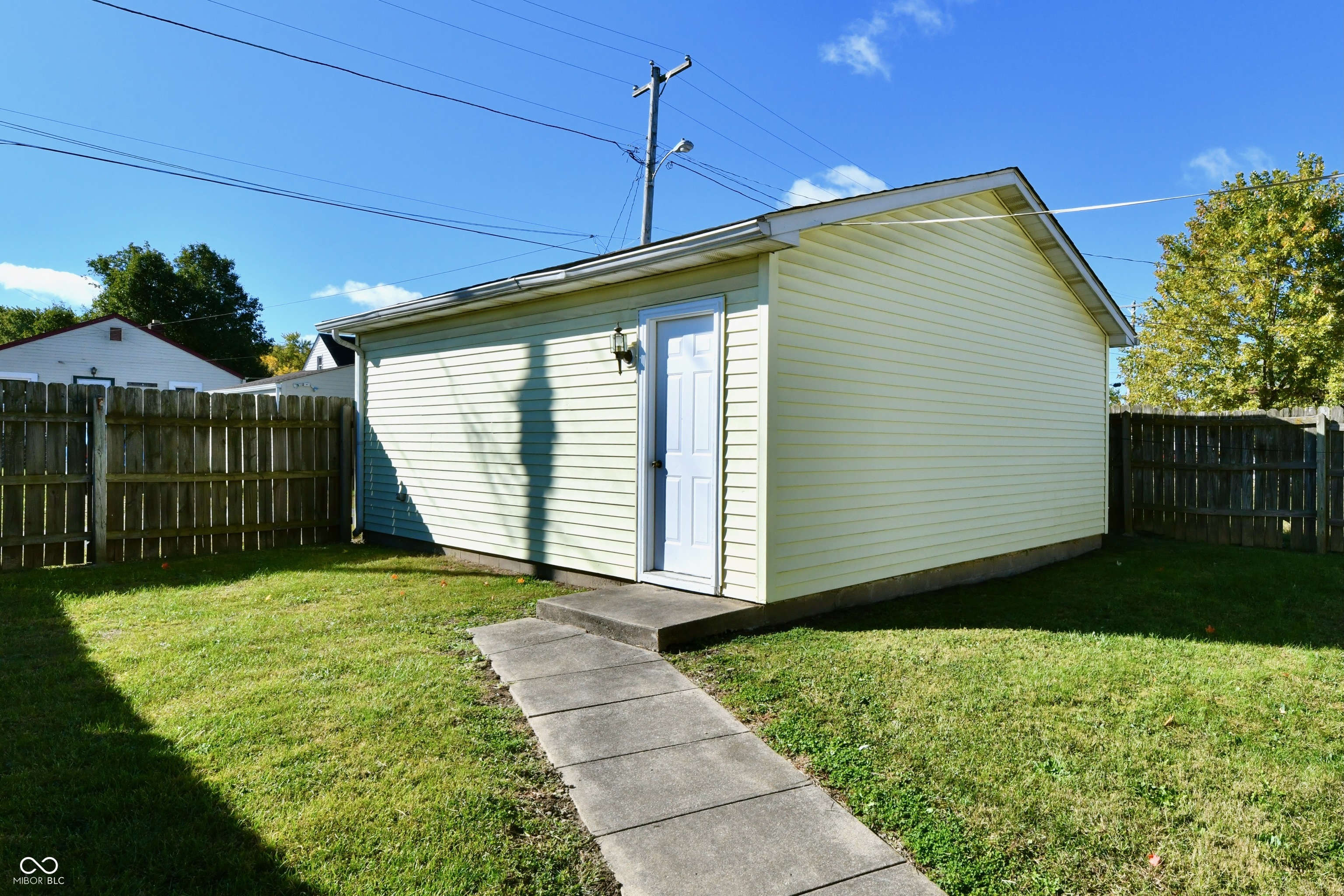 423 East 37th Street Anderson, IN 46013 - Photo 20 of 26