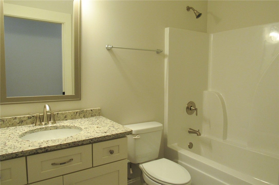 79 Merlin Street, Unit B2 Opelika, AL 36801 - Photo 6 of 22 Gallery Image 6