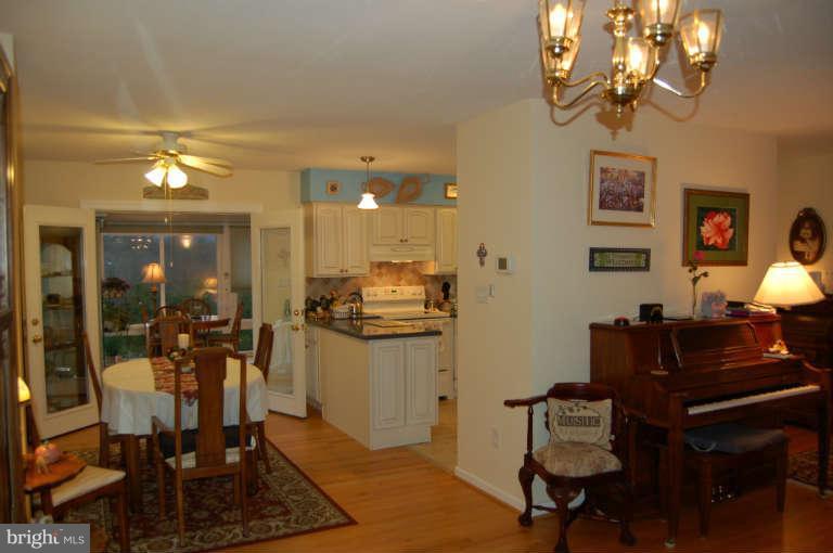 536 Poor House Road Front Royal, VA 22630 - Photo 20 of 30 Dining Room