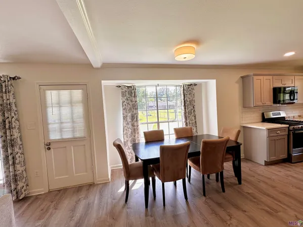 $1,950 | 9955 Buttercup Drive, Baton Rouge, LA 70809