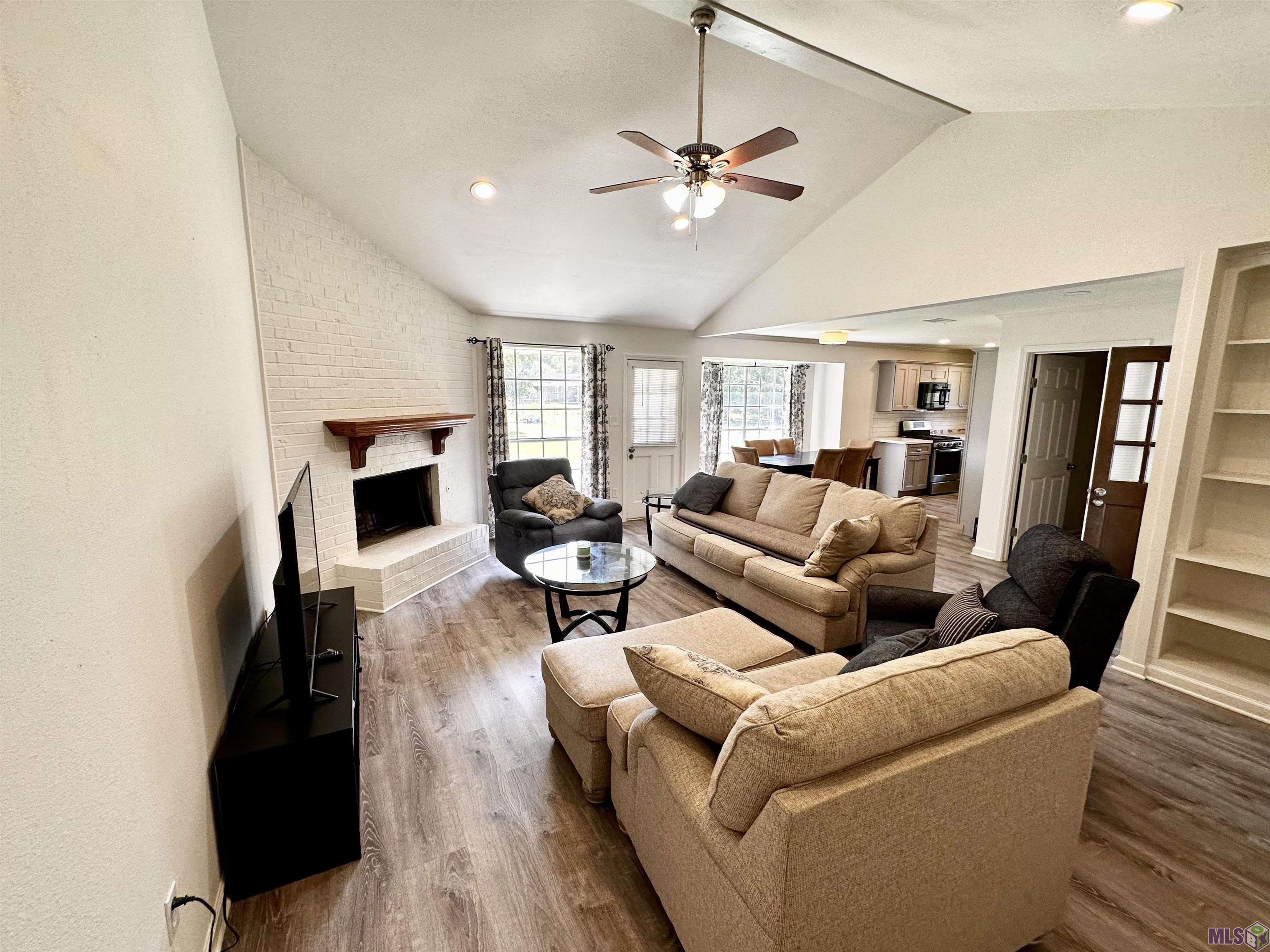 9955 Buttercup Drive Baton Rouge, LA 70809 - Photo 7 of 14