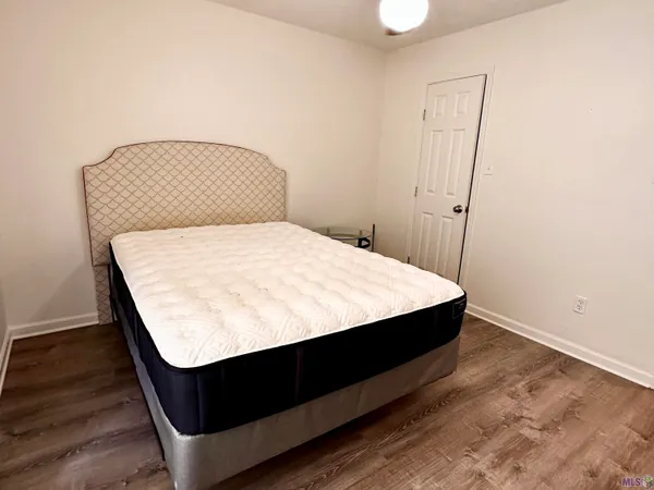 $1,950 | 9955 Buttercup Drive, Baton Rouge, LA 70809