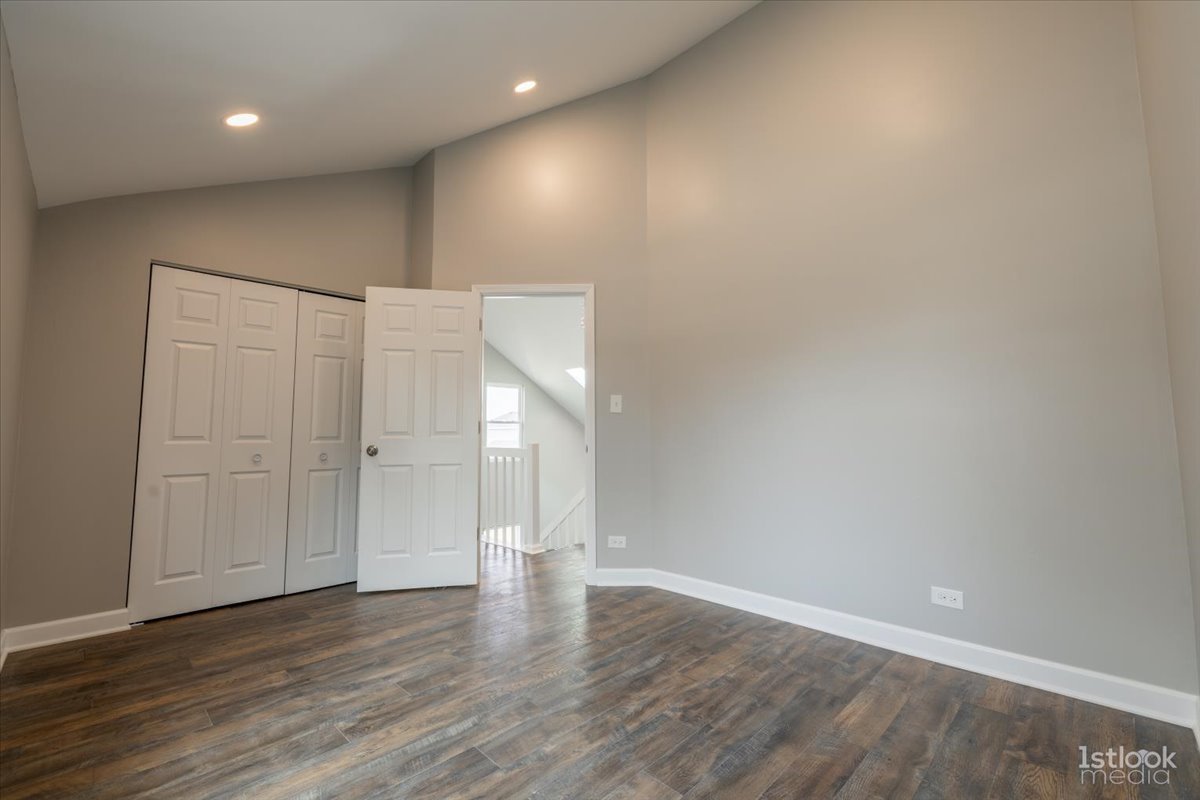 1801 Shetland Road Naperville, IL 60565 - Photo 16 of 19