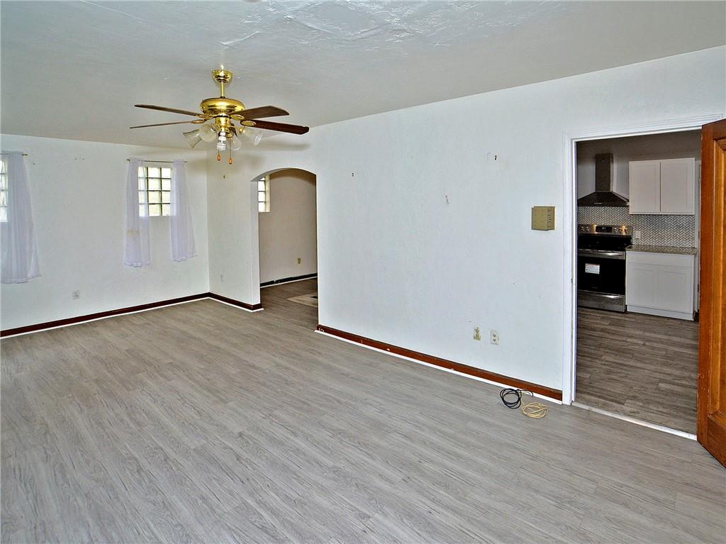 8891 Frankstown Road Pittsburgh, PA 15235 - Photo 8 of 25 Gallery Image 8