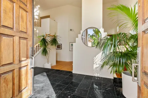 $1,900,000 | 11495 Larmier Circle, San Diego, CA 92131